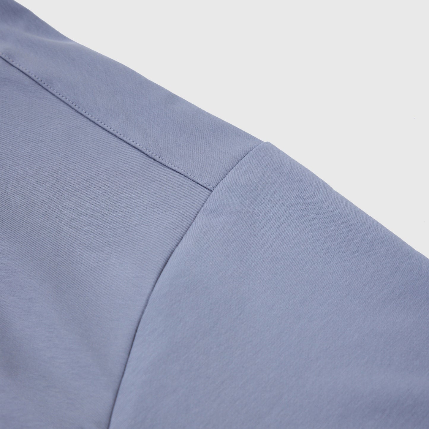 CAI-T2-04 T恤 / 灰色