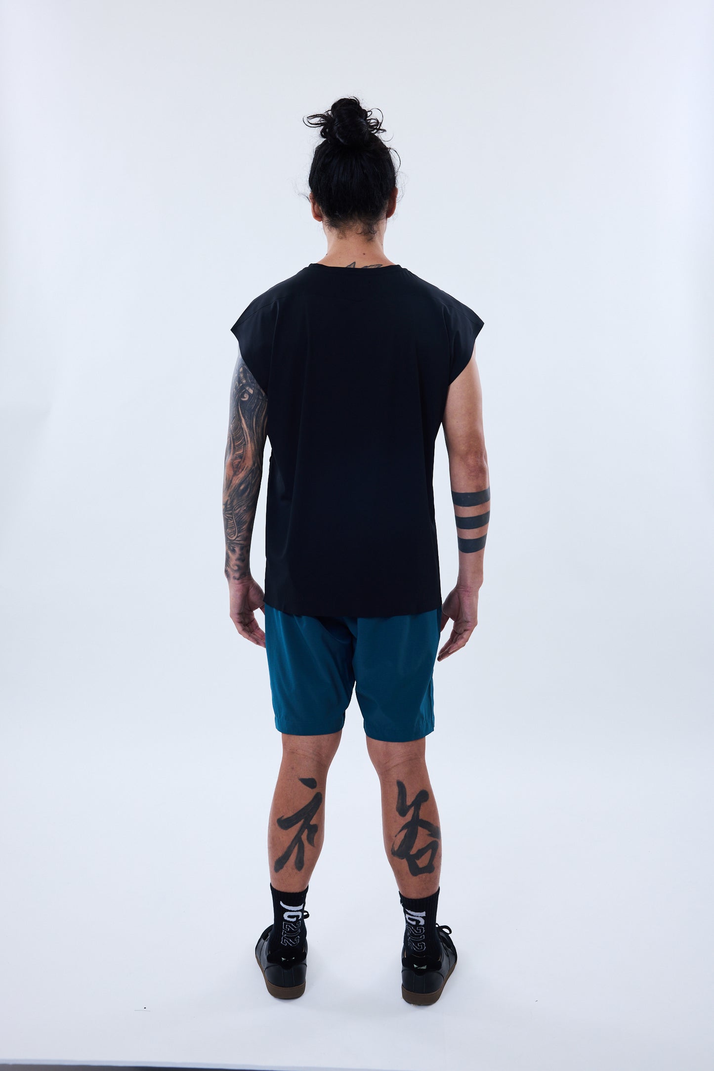 CAI-T3-01 背心 / 黑色