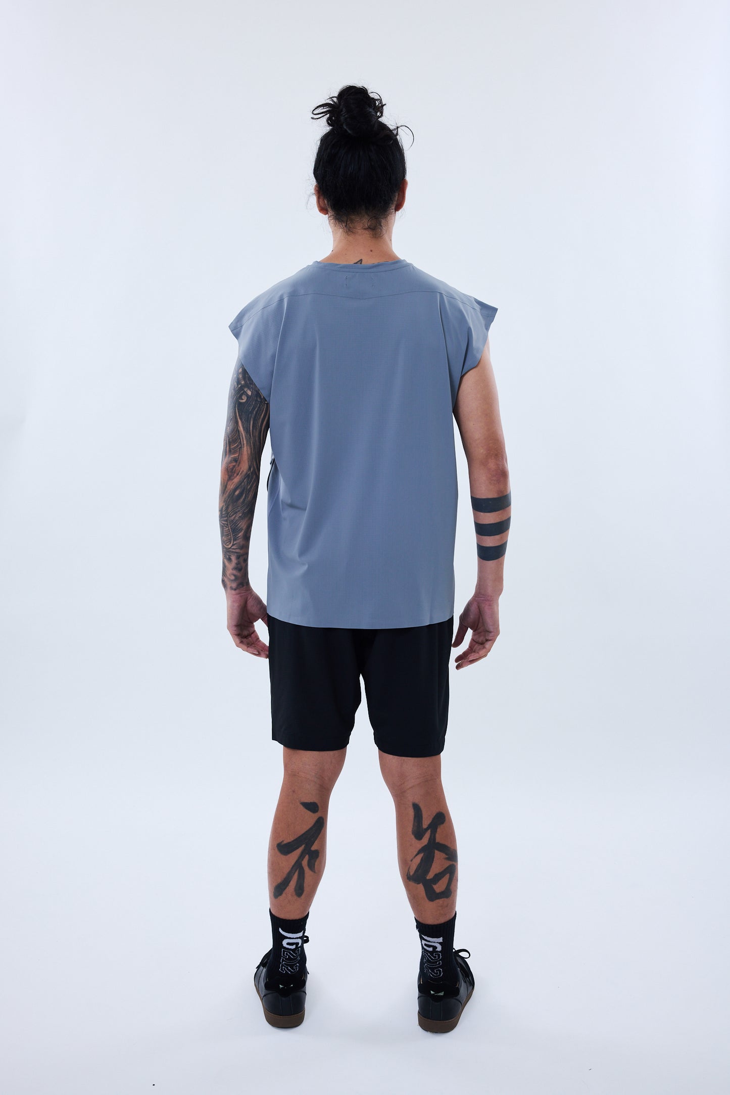 CAI-T3-03 背心 / 灰色