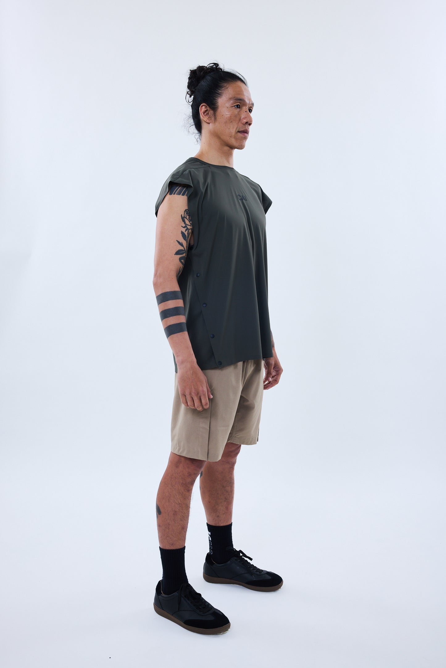 CAI-T3-02 背心 / 深綠色